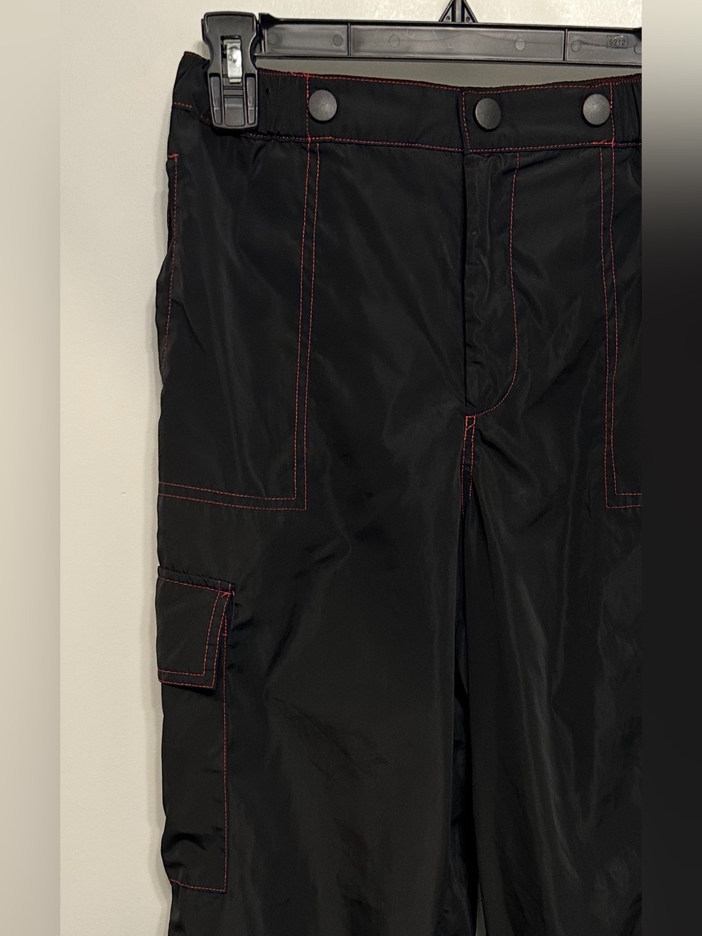 Forever 21 Cargo Pants - Picture 4 of 4